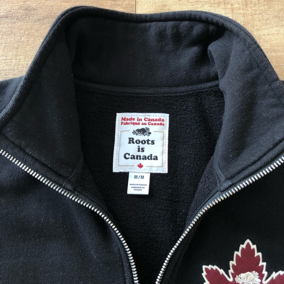 Roots 1/4 Zip - Women’s Medium - Picture 5 of 7